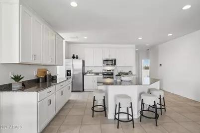 1561 E Currier Drive E, Casa Grande, AZ 85122 - Photo 4