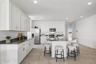 1561 E Currier Dr E, Casa Grande, AZ 85122 - Photo 4