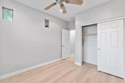10361 W Foothill Drive, Peoria, AZ 85383 - Photo 18