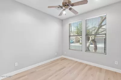 10361 W Foothill Drive, Peoria, AZ 85383 - Photo 16