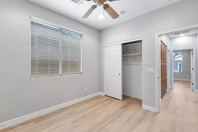 10361 W Foothill Drive, Peoria, AZ 85383 - Photo 12