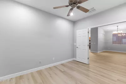 10361 W Foothill Drive, Peoria, AZ 85383 - Photo 30