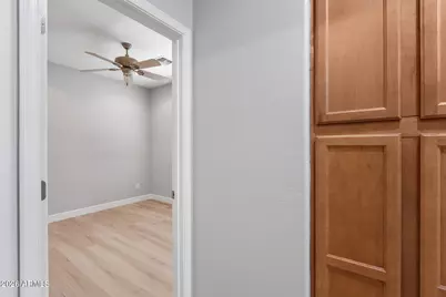 10361 W Foothill Drive, Peoria, AZ 85383 - Photo 10