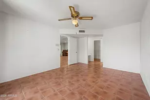1703 E Watson Dr, Tempe, AZ 85283 - Photo 18