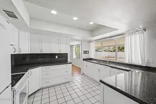 1703 E Watson Dr, Tempe, AZ 85283 - Photo 14