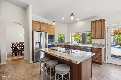 9886 E Cinnabar Avenue, Scottsdale, AZ 85258 - Photo 18