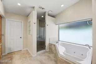9886 E Cinnabar Ave, Scottsdale, AZ 85258 - Photo 28