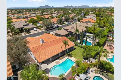 9886 E Cinnabar Avenue, Scottsdale, AZ 85258 - Photo 46