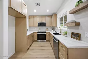 3473 E Crescent Way, Gilbert, AZ 85298 - Photo 10