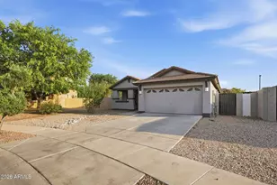3473 E Crescent Way, Gilbert, AZ 85298 - Photo 2