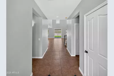 728 W Desert Canyon Drive, San Tan Valley, AZ 85143 - Photo 4