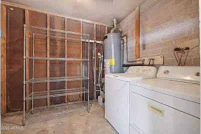 7714 W Mitchell Drive, Phoenix, AZ 85033 - Photo 10