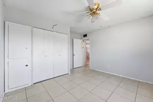 7714 W Mitchell Dr, Phoenix, AZ 85033 - Photo 10