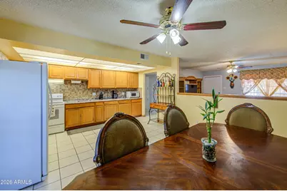 3810 N 78th Drive, Phoenix, AZ 85033 - Photo 12