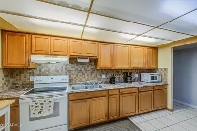 3810 N 78th Drive, Phoenix, AZ 85033 - Photo 16
