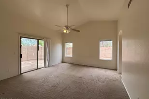 8540 W Rue De Lamour, Peoria, AZ 85381 - Photo 4