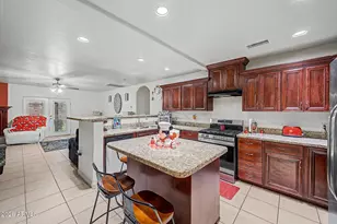 5402 W Northview Ave, Glendale, AZ 85301 - Photo 4
