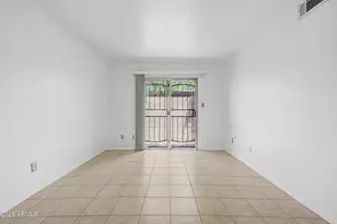 924 S Hacienda Dr, Tempe, AZ 85281 - Photo 22