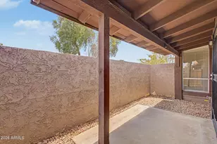 924 S Hacienda Dr, Tempe, AZ 85281 - Photo 8