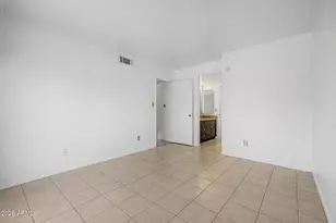 924 S Hacienda Dr, Tempe, AZ 85281 - Photo 20