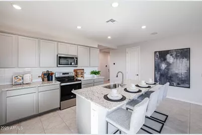 17950 W Montana De Oro Drive, Surprise, AZ 85387 - Photo 2