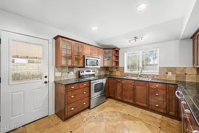 6108 N 11th Avenue, Phoenix, AZ 85013 - Photo 10