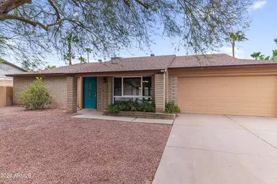 2338 E Yucca Street, Phoenix, AZ 85028 - Photo 2
