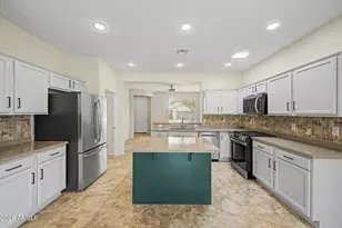 5187 W Tortoise Dr, Eloy, AZ 85131 - Photo 6