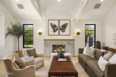 4455 E Calle Del Norte --, Phoenix, AZ 85018 - Photo 2
