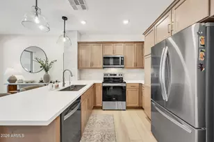 2121 W Sonoran Desert Dr, Phoenix, AZ 85085 - Photo 18