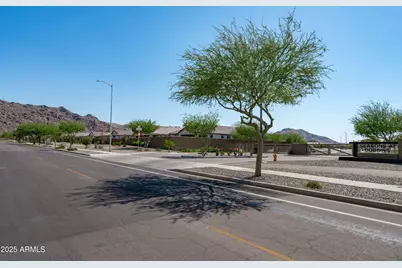 618 E Piedmont Road, Phoenix, AZ 85042 - Photo 4