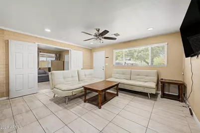 515 E Vista Del Cerro Drive, Tempe, AZ 85281 - Photo 8