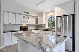 14215 N 56th Pl, Scottsdale, AZ 85254 - Photo 12