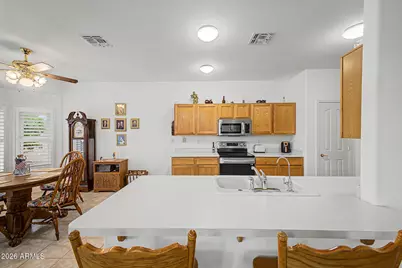 6955 S Newport Court, Chandler, AZ 85249 - Photo 12