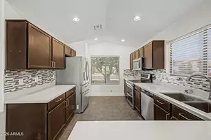 8928 W Harmony Ln, Peoria, AZ 85382 - Photo 10
