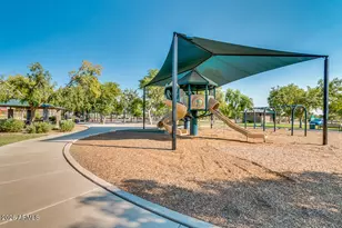 8928 W Harmony Ln, Peoria, AZ 85382 - Photo 32