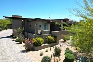 37021 N Holiday Ln, Carefree, AZ 85377 - Photo 6