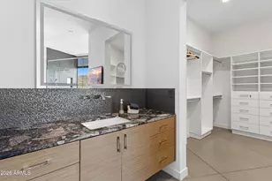 37021 N Holiday Ln, Carefree, AZ 85377 - Photo 54