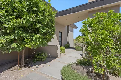 37021 N Holiday Lane, Carefree, AZ 85377 - Photo 12