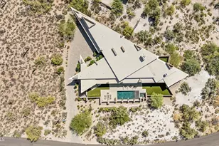 37021 N Holiday Ln, Carefree, AZ 85377 - Photo 114