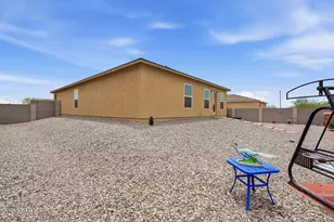 11142 W Xavier Dr, Arizona City, AZ 85123 - Photo 26