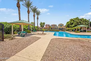 1940 N 77th Dr, Phoenix, AZ 85035 - Photo 32