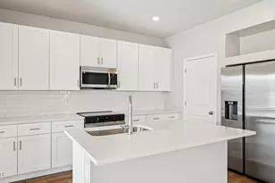 18105 W Calle Lejos Rd, Surprise, AZ 85387 - Photo 2