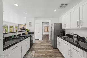 5116 E Peak View Rd, Cave Creek, AZ 85331 - Photo 12