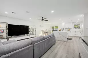 5530 N 61st Ave, Glendale, AZ 85301 - Photo 10