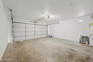 2210 E Menadota Dr, Phoenix, AZ 85024 - Photo 30
