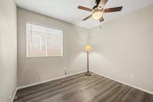 2210 E Menadota Dr, Phoenix, AZ 85024 - Photo 28