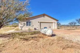 10193 E Windtalker Rd, Hereford, AZ 85615 - Photo 20