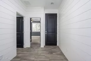 542 E Bamboo Ln, San Tan Valley, AZ 85140 - Photo 16