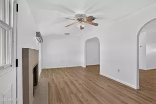 10613 W Meade Dr, Sun City, AZ 85351 - Photo 10